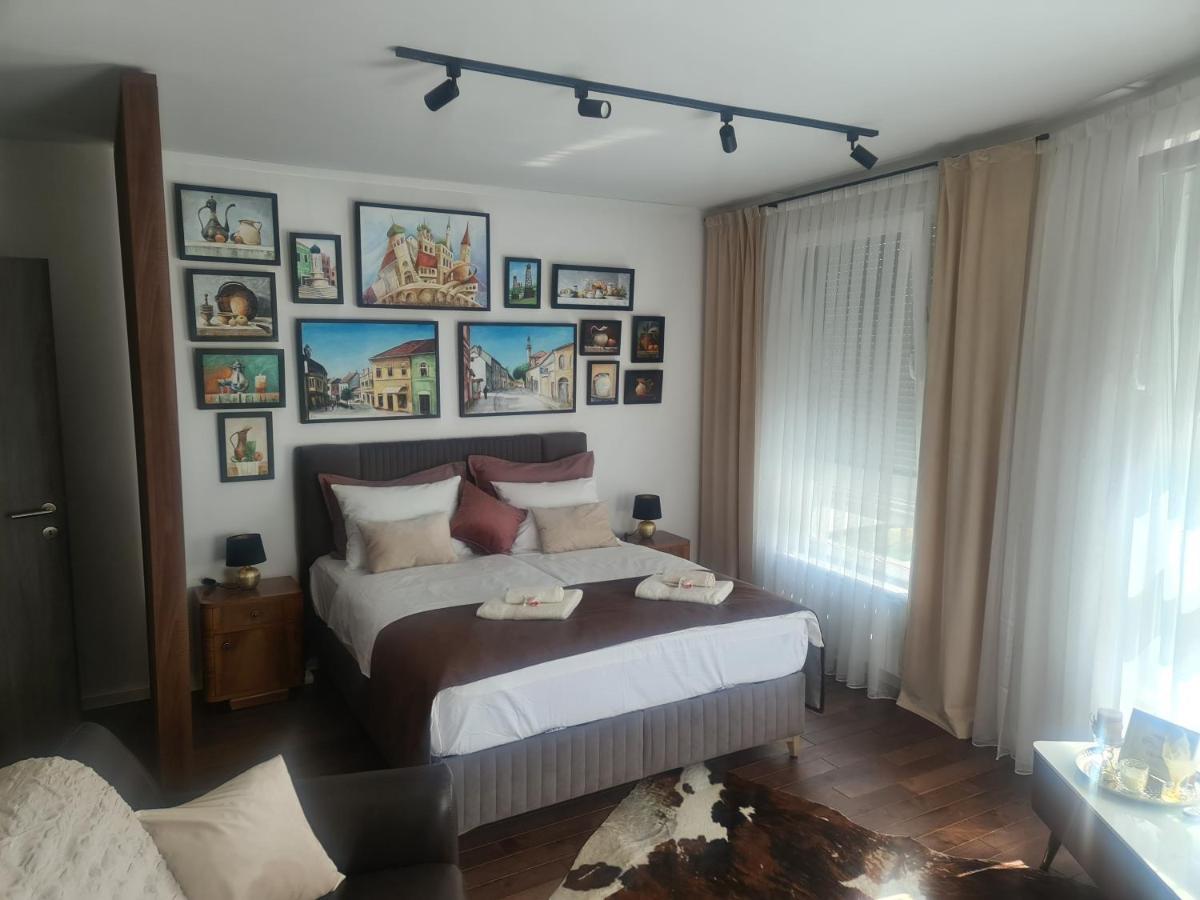 Tuzla Trg - Tuzla Square Apartment ภายนอก รูปภาพ