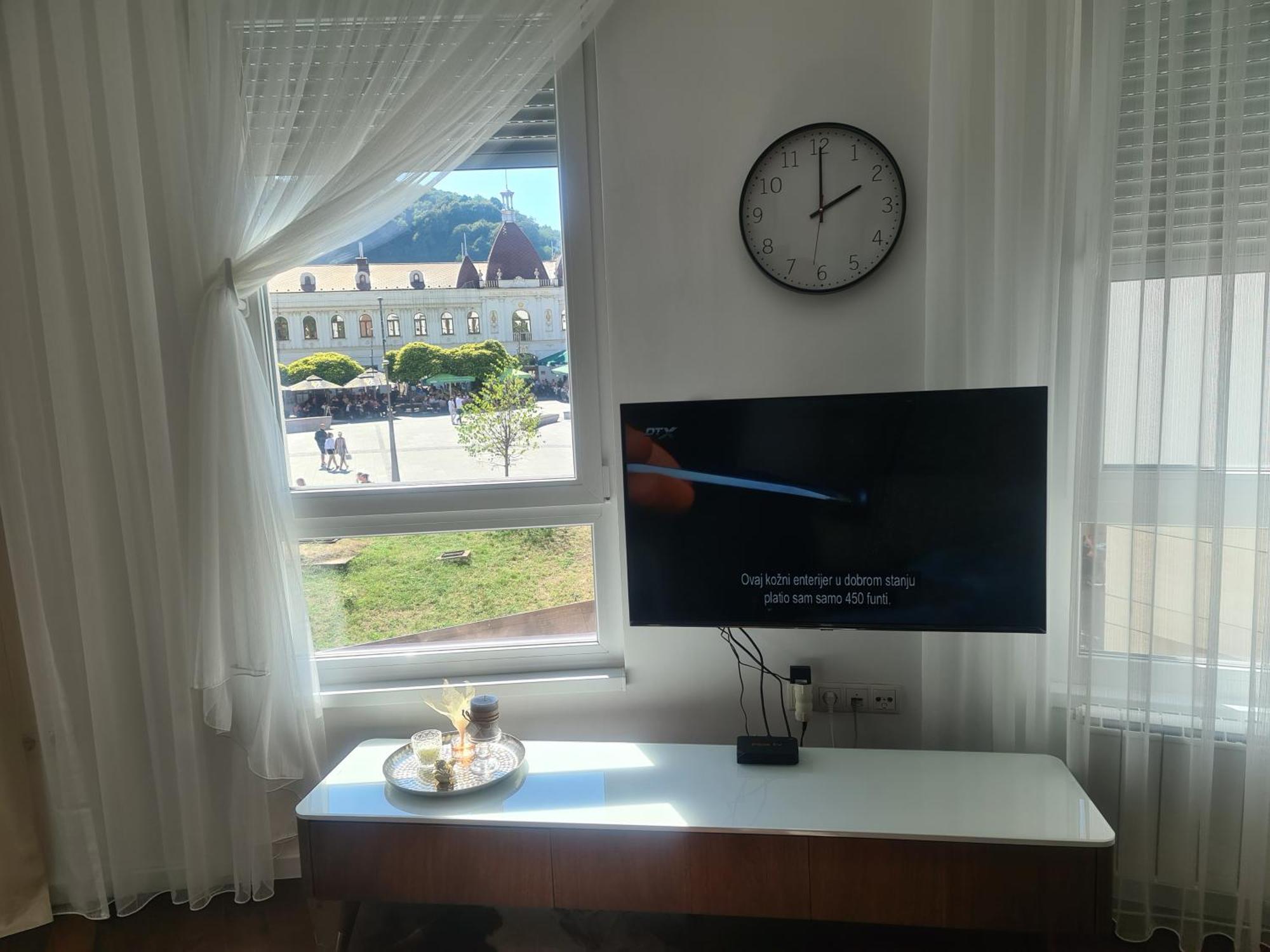 Tuzla Trg - Tuzla Square Apartment ภายนอก รูปภาพ