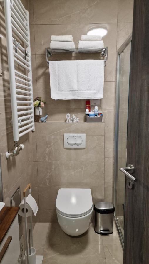 Tuzla Trg - Tuzla Square Apartment ภายนอก รูปภาพ